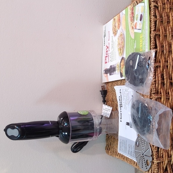 Hamilton Beach 3-in-1 Spiralizer - Never Used - Picture 1 of 5
